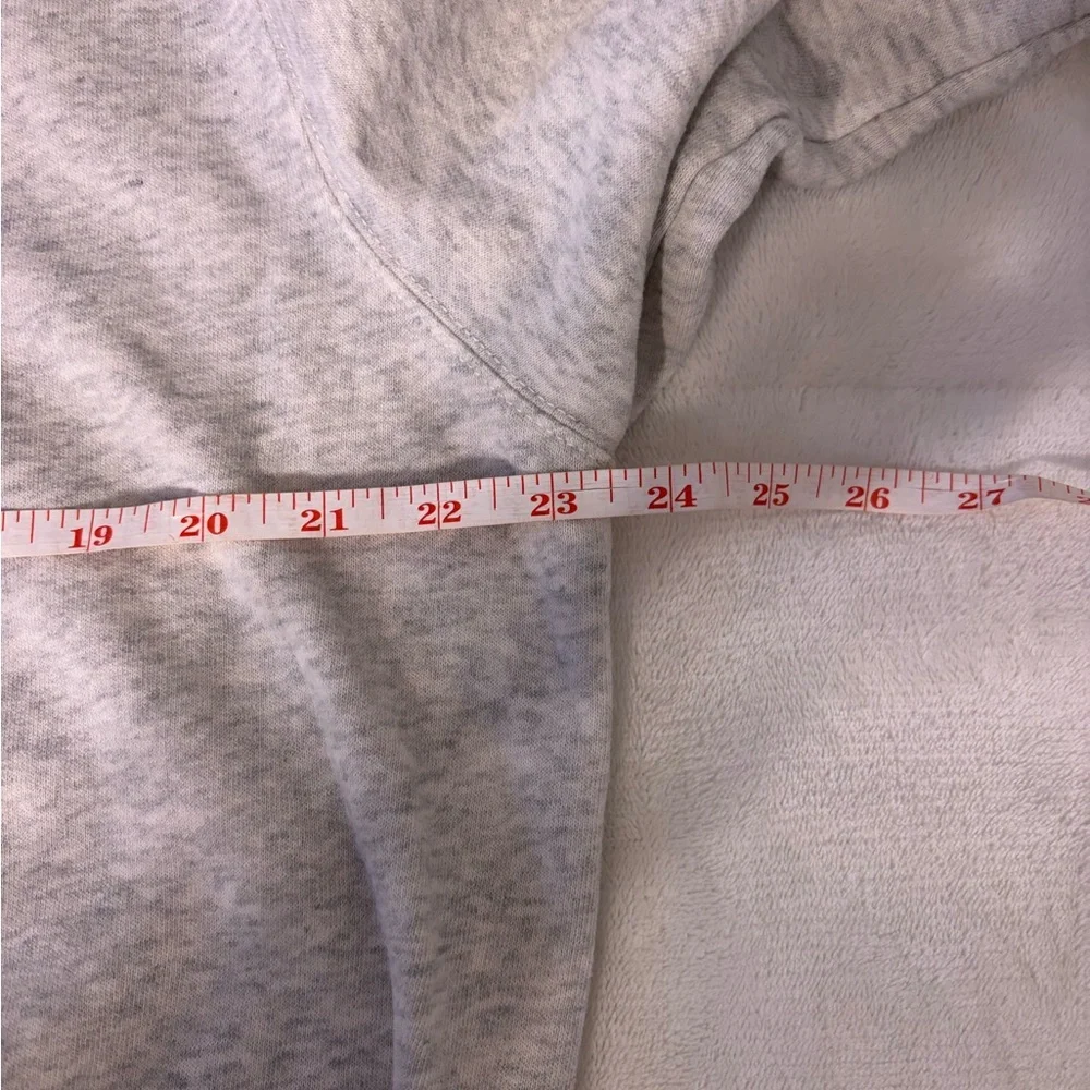 Hollister Gray Crew Neck Sweater with Ribbed Trim - Picture 3 of 7